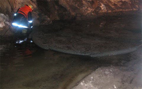Mineralölaustritt in Serfaus