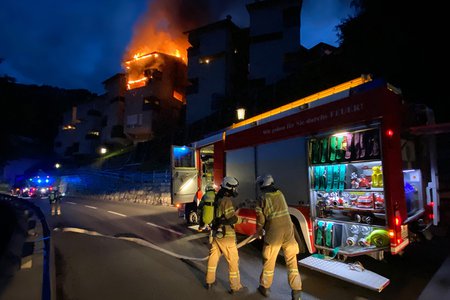 Brand Mehrfamilienhaus in Pians