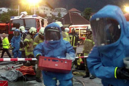 Vier Feuerwehren üben den Ernstfall mit Gefahrenstoffen