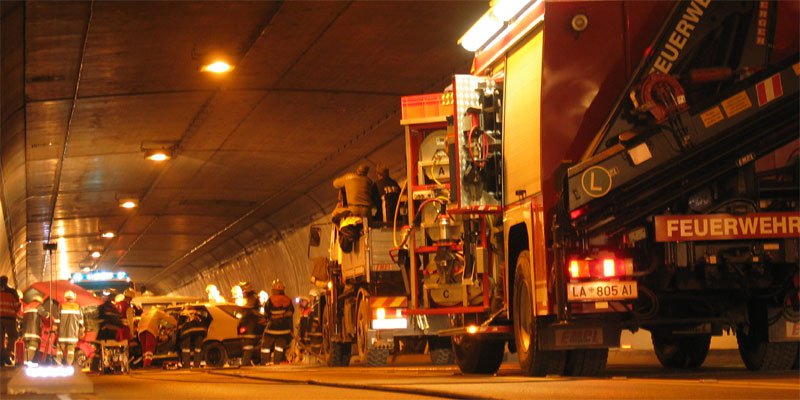 Tunnelübung im Landecker Tunnel